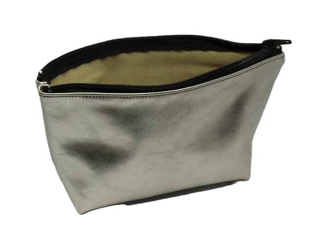 TROUSSE 